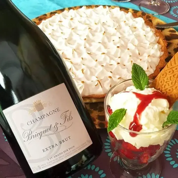 champagne brut à Saint-Amand-sur-Fion